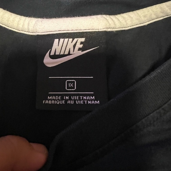 Woman’s NIKE TOP size 1X! - Picture 2 of 2